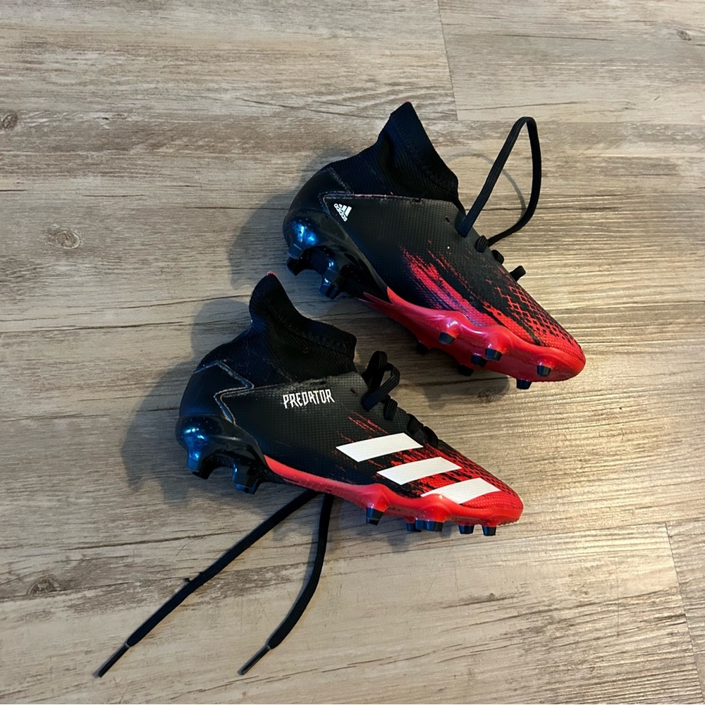 Adidas Predator Boys Soccer Cleats size 13K
